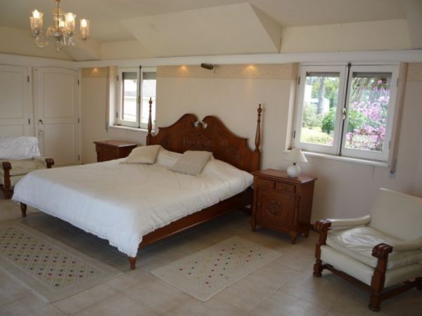 Importante casa en venta frente al mar, vistas increíbles a toda la Bahia.